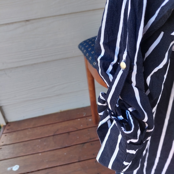 Rivers size 18 long sleeve top. - Picture 2 of 6